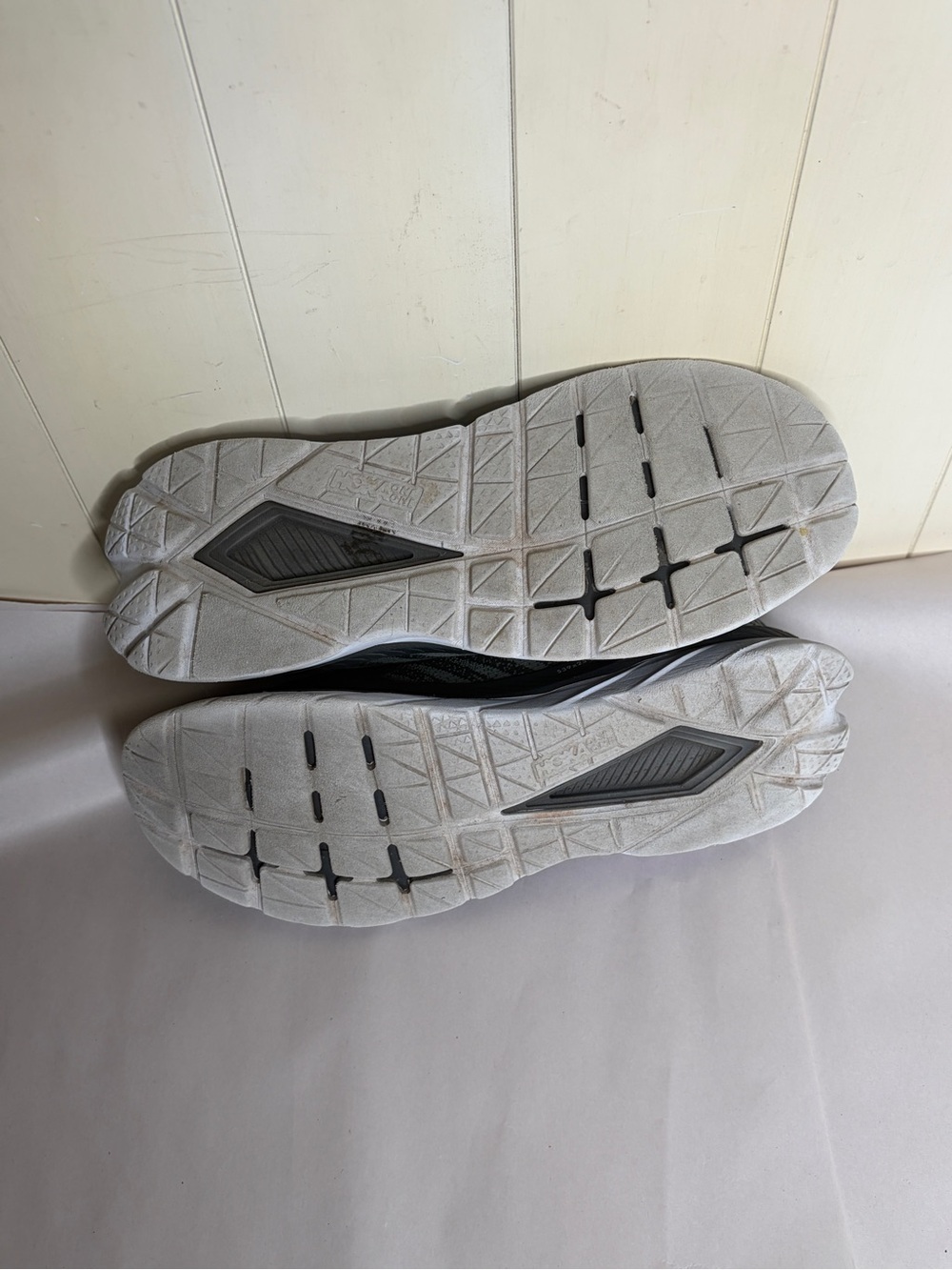 Hoka One One Mach 5 Shoes Black White Athletic Running Sneakers Mens Size 11.5 - Picture 9 of 10